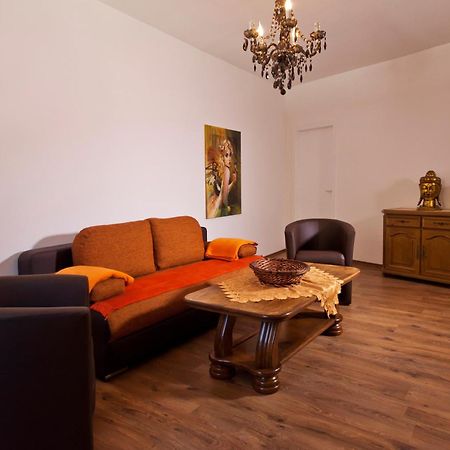 Апартаменти Ferienhaus Arianna Трабен-Трарбах Екстер'єр фото