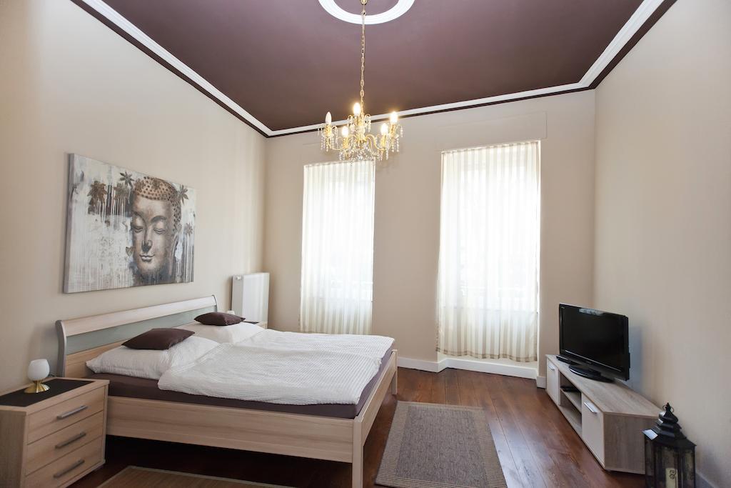 Апартаменти Ferienhaus Arianna Трабен-Трарбах Номер фото